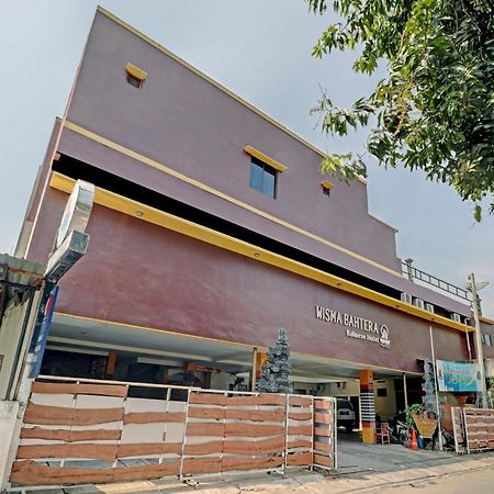 Capital O 90407 Wisma Bahtera Hotel Cirebon Exteriör bild