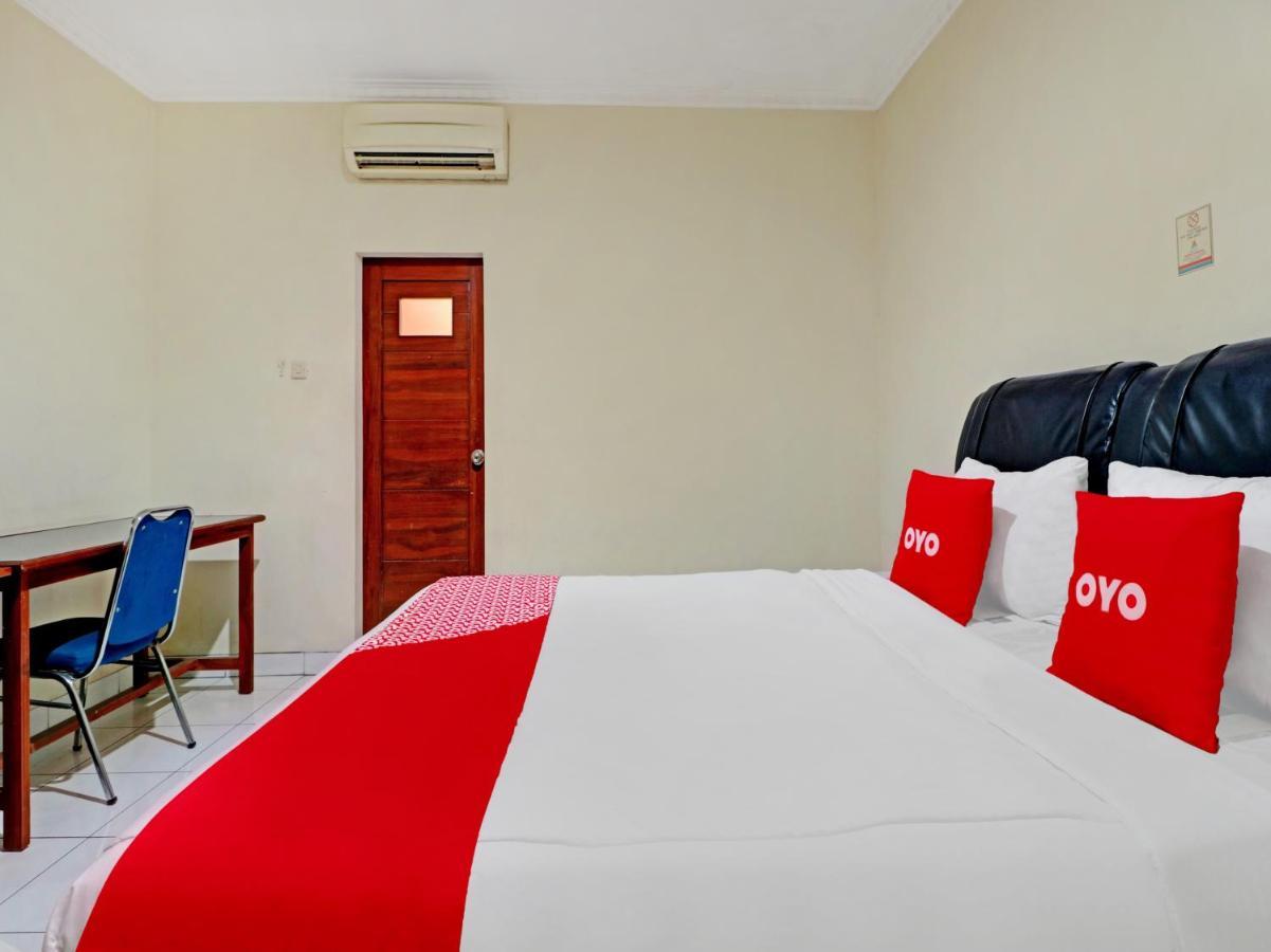 Capital O 90407 Wisma Bahtera Hotel Cirebon Exteriör bild